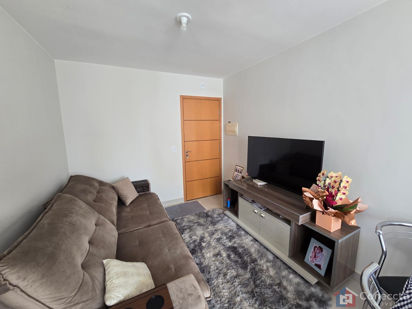 Apartamento à venda com 2 quartos, 63m² - Foto 2