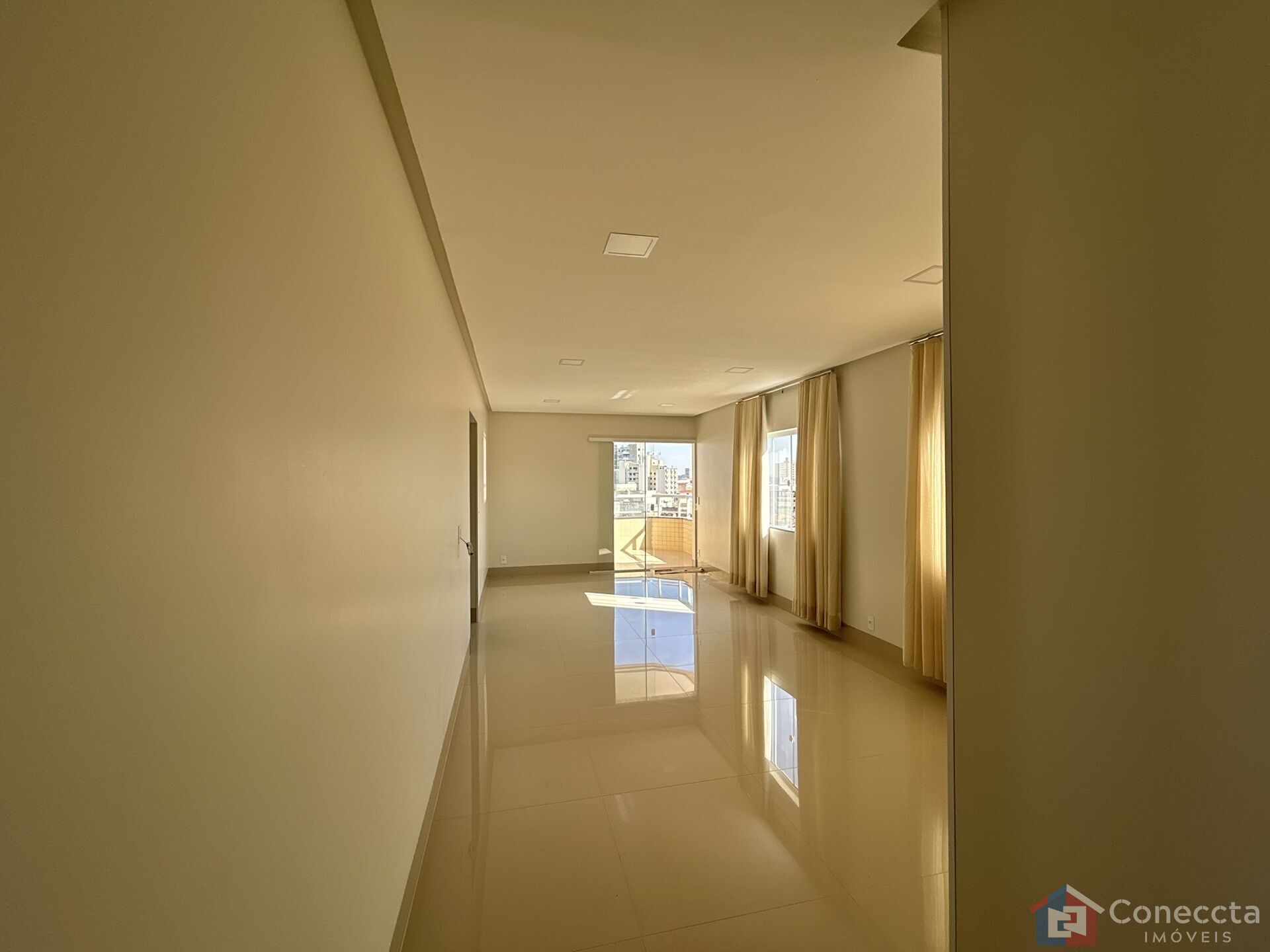 Apartamento à venda com 3 quartos, 98m² - Foto 4