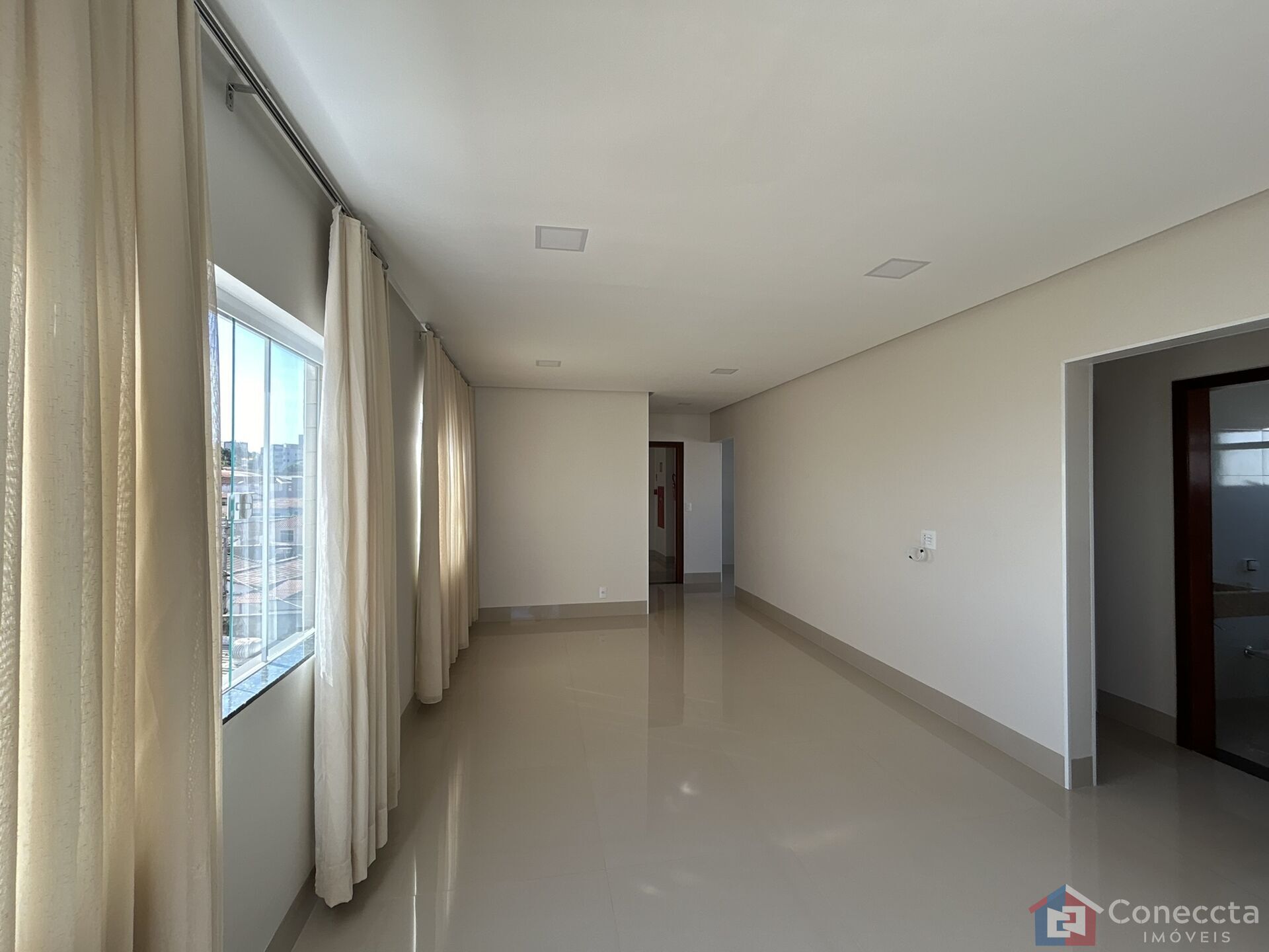 Apartamento à venda com 3 quartos, 98m² - Foto 8