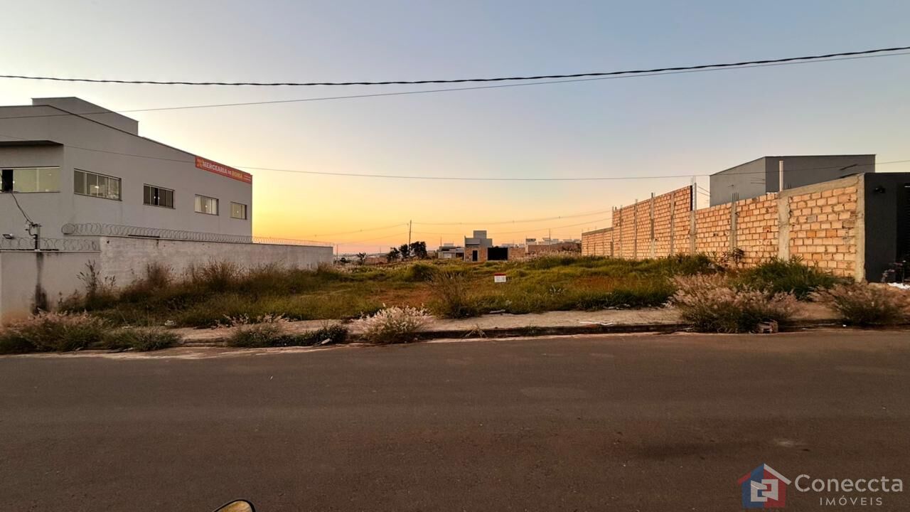 Terreno à venda, 300m² - Foto 1