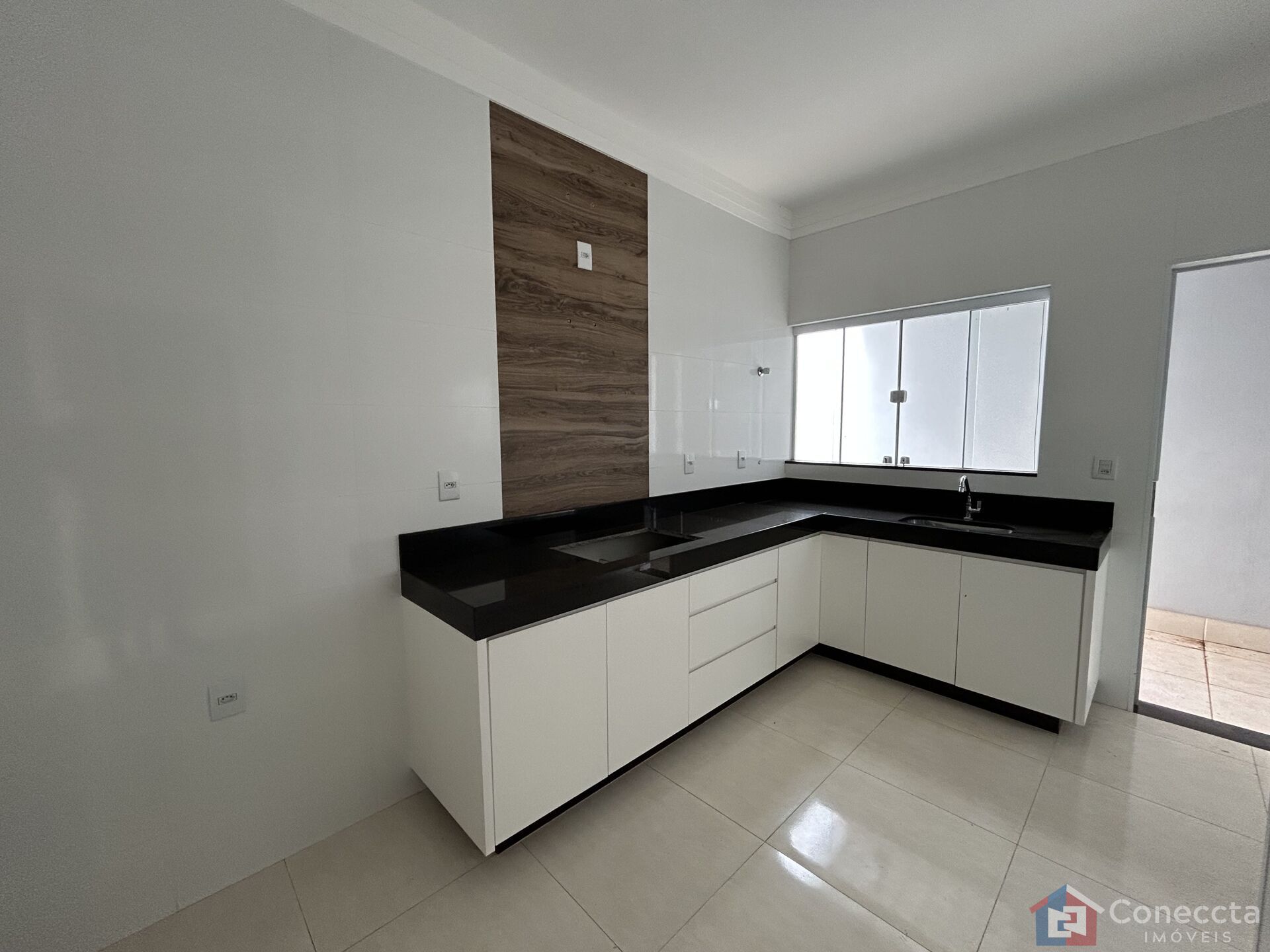 Casa à venda com 3 quartos, 65m² - Foto 7