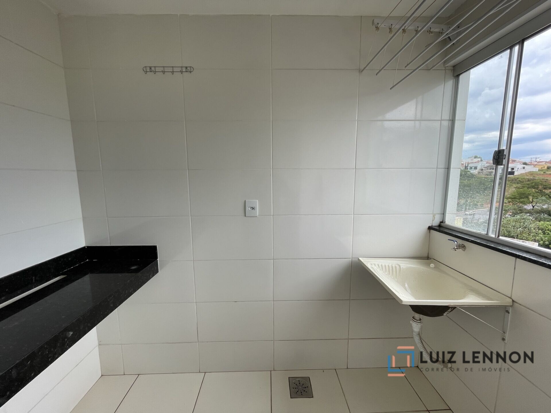 Apartamento à venda com 3 quartos, 66m² - Foto 17