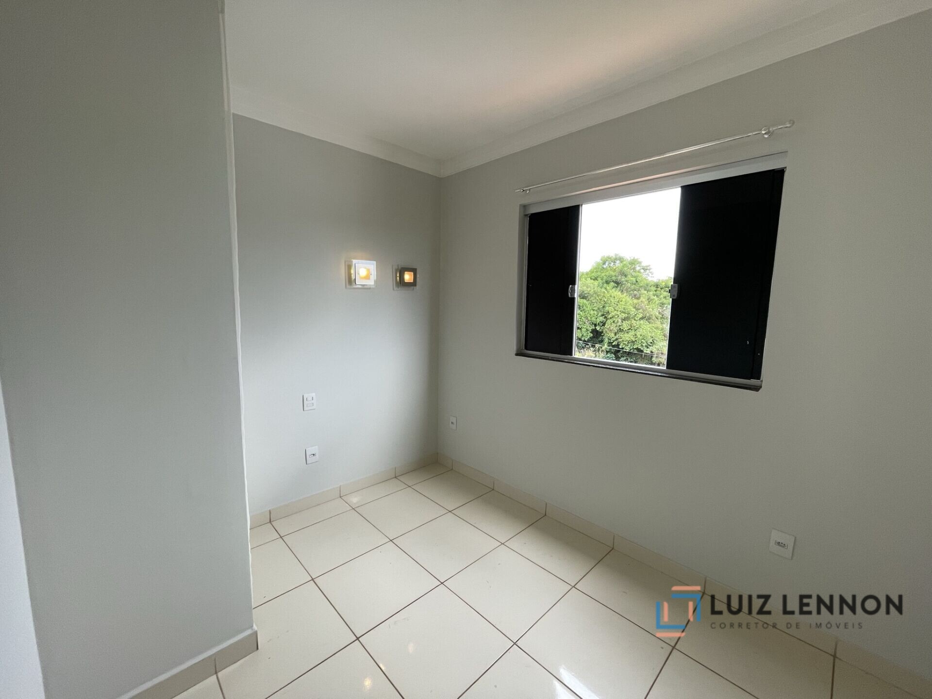 Apartamento à venda com 3 quartos, 66m² - Foto 4