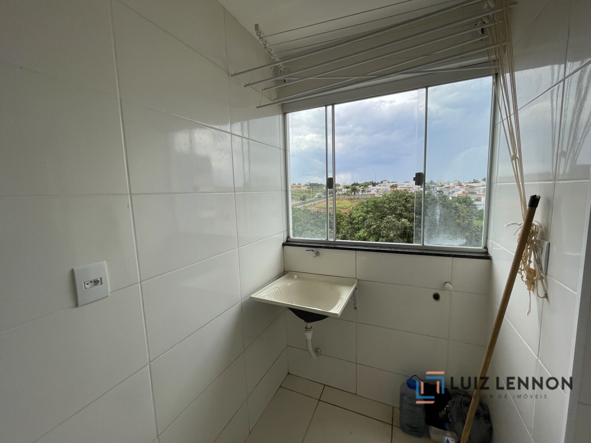 Apartamento à venda com 3 quartos, 66m² - Foto 15