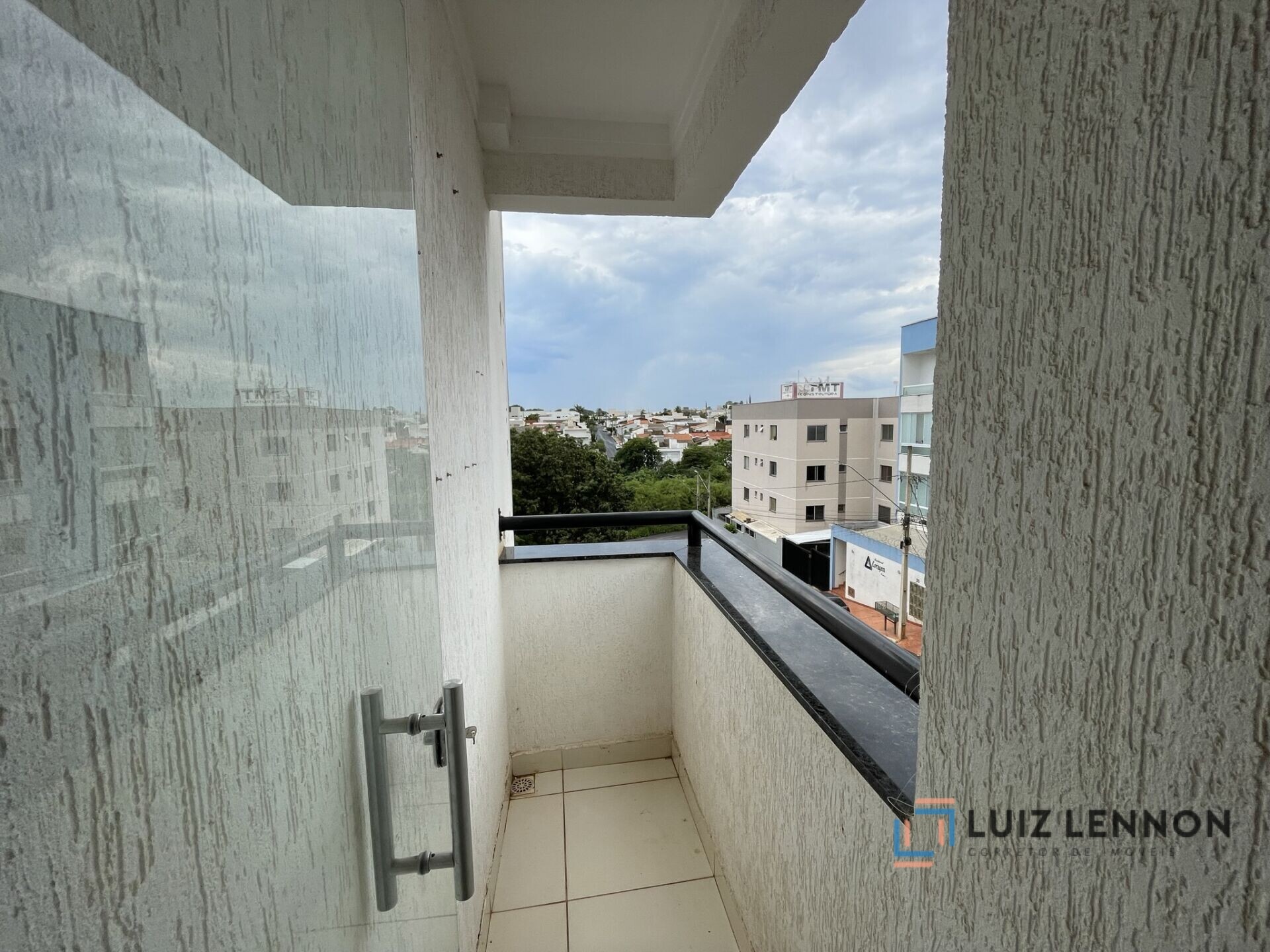 Apartamento à venda com 3 quartos, 66m² - Foto 26