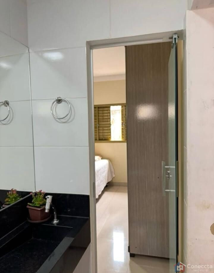 Casa à venda com 3 quartos, 150m² - Foto 3