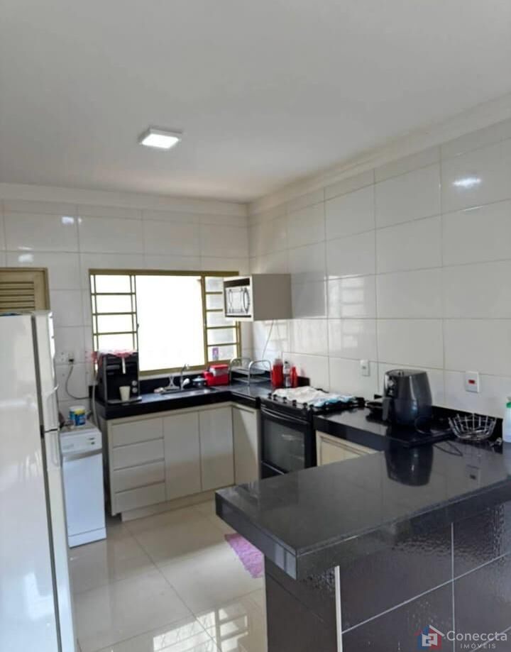 Casa à venda com 3 quartos, 150m² - Foto 5