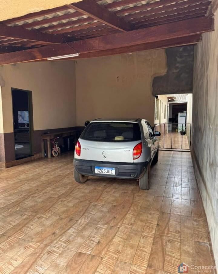 Casa à venda com 3 quartos, 150m² - Foto 2
