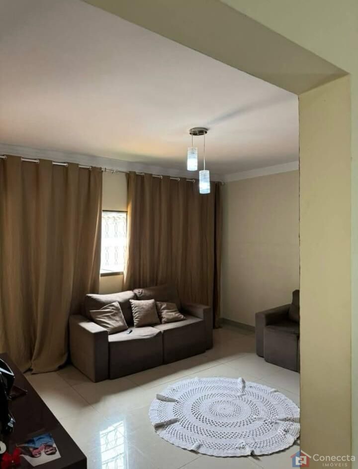 Casa à venda com 3 quartos, 150m² - Foto 4