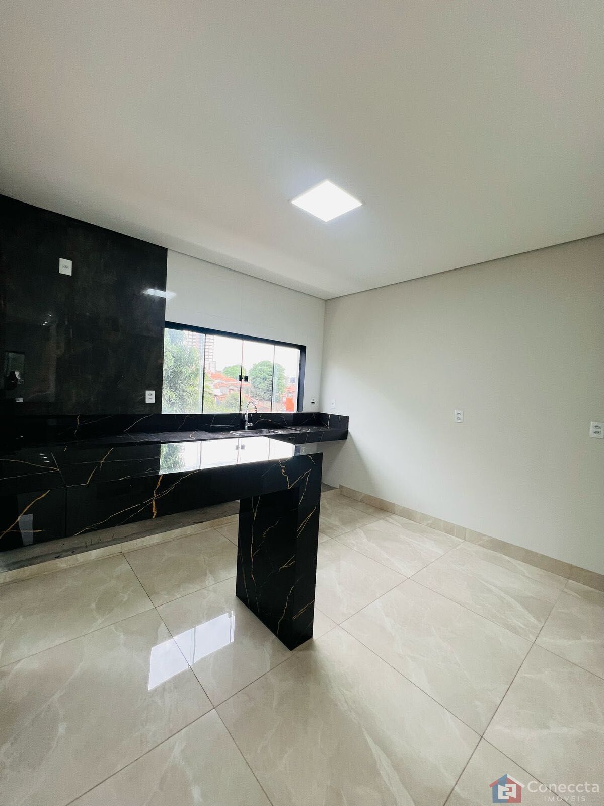 Apartamento à venda com 3 quartos, 86m² - Foto 3