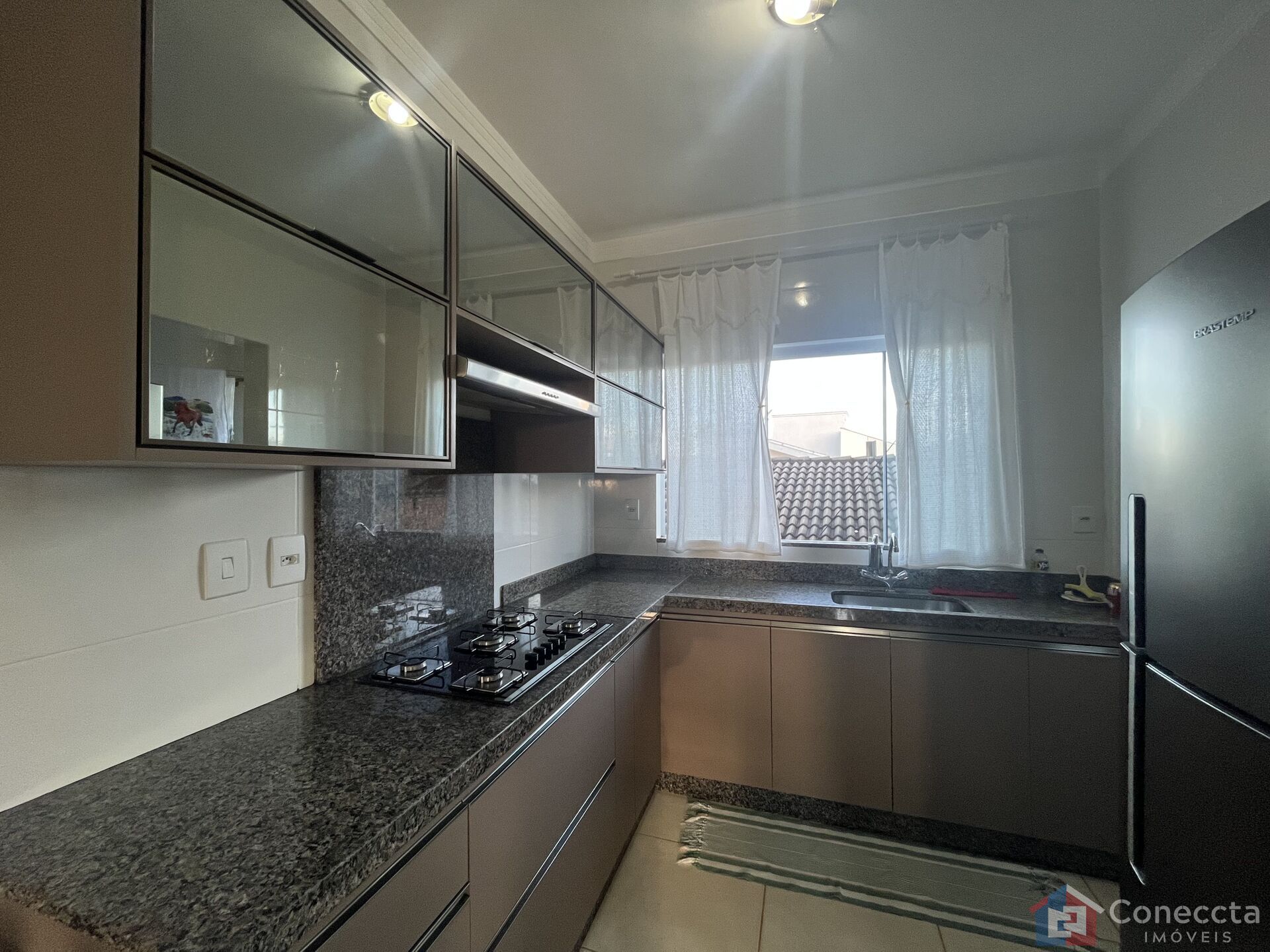 Apartamento à venda com 2 quartos, 64m² - Foto 14