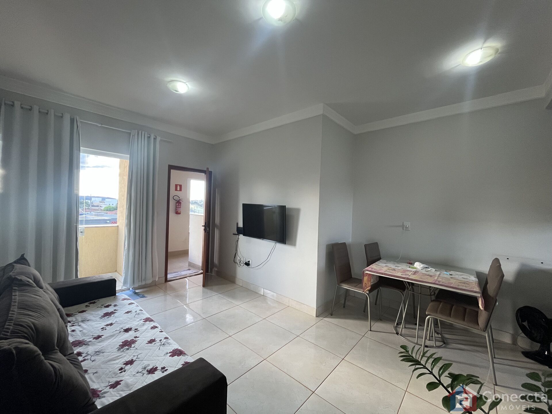 Apartamento à venda com 2 quartos, 64m² - Foto 6