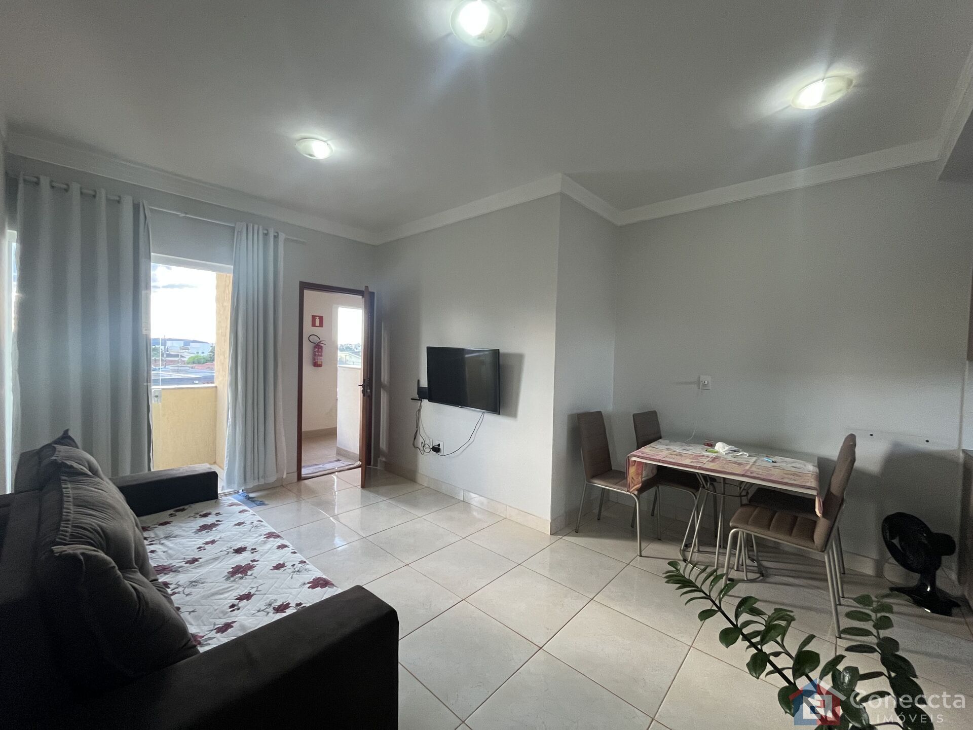 Apartamento à venda com 2 quartos, 64m² - Foto 5