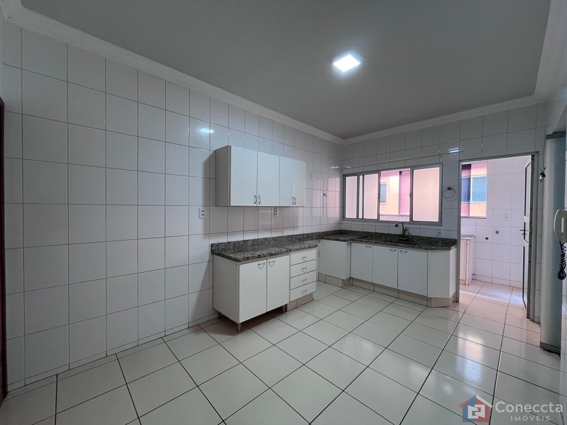 Apartamento à venda com 3 quartos, 108m² - Foto 8