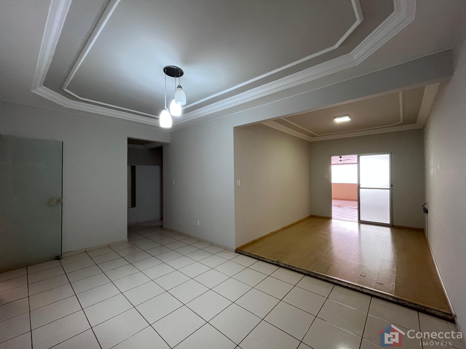 Apartamento à venda com 3 quartos, 108m² - Foto 1