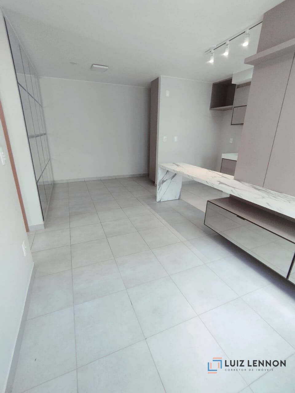 Apartamento à venda com 2 quartos - Foto 5