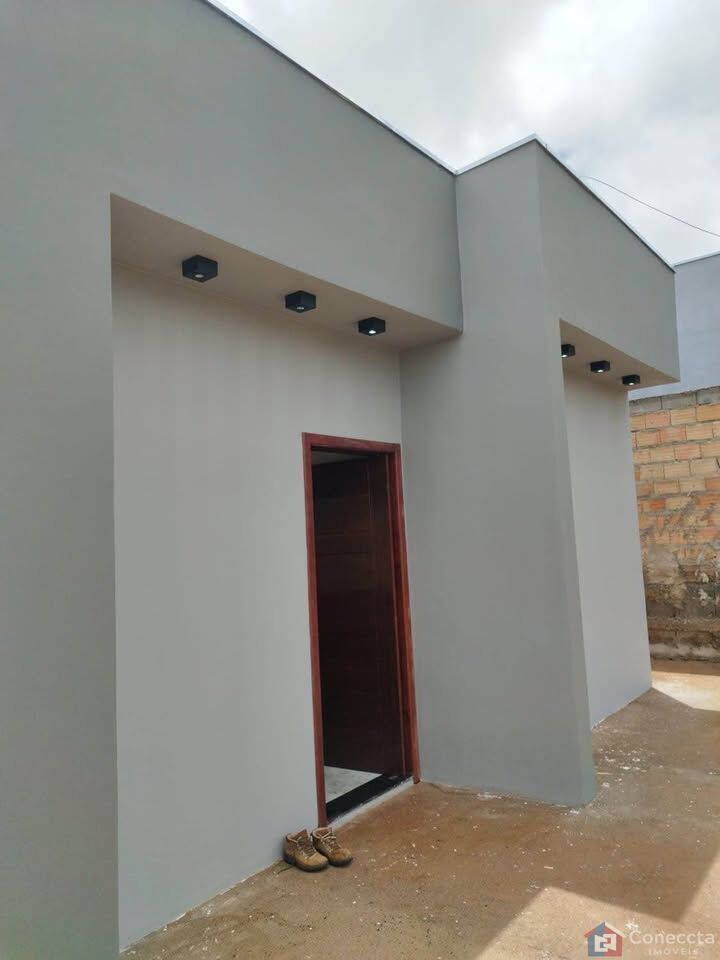 Casa à venda com 2 quartos, 56m² - Foto 4