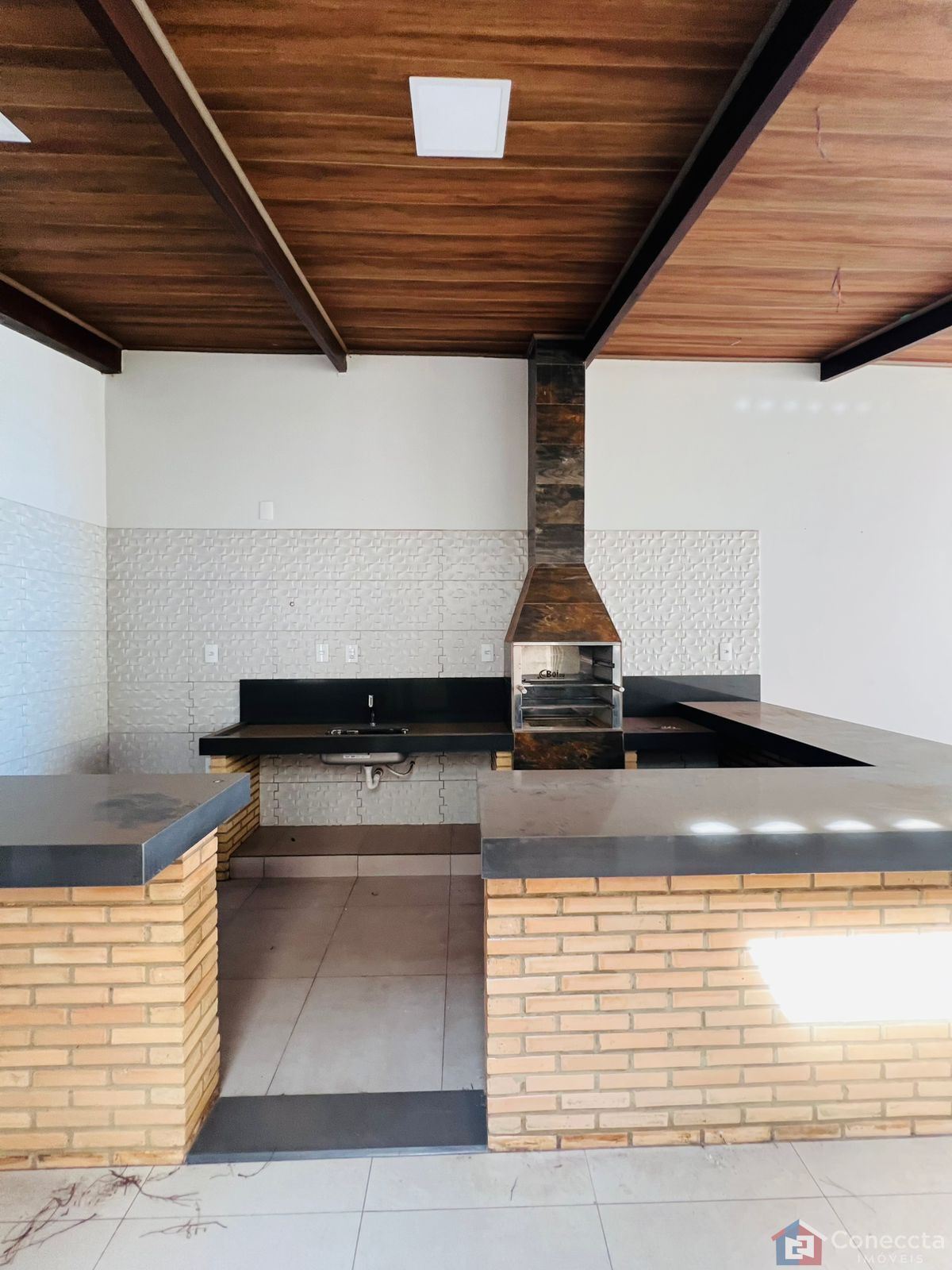 Casa à venda com 4 quartos, 298m² - Foto 9