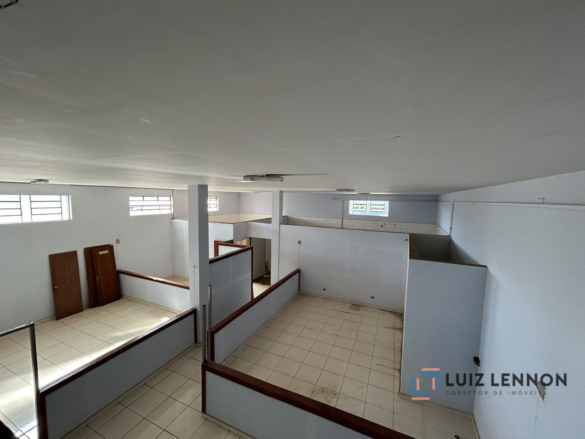 Casa à venda com 5 quartos, 1238m² - Foto 10