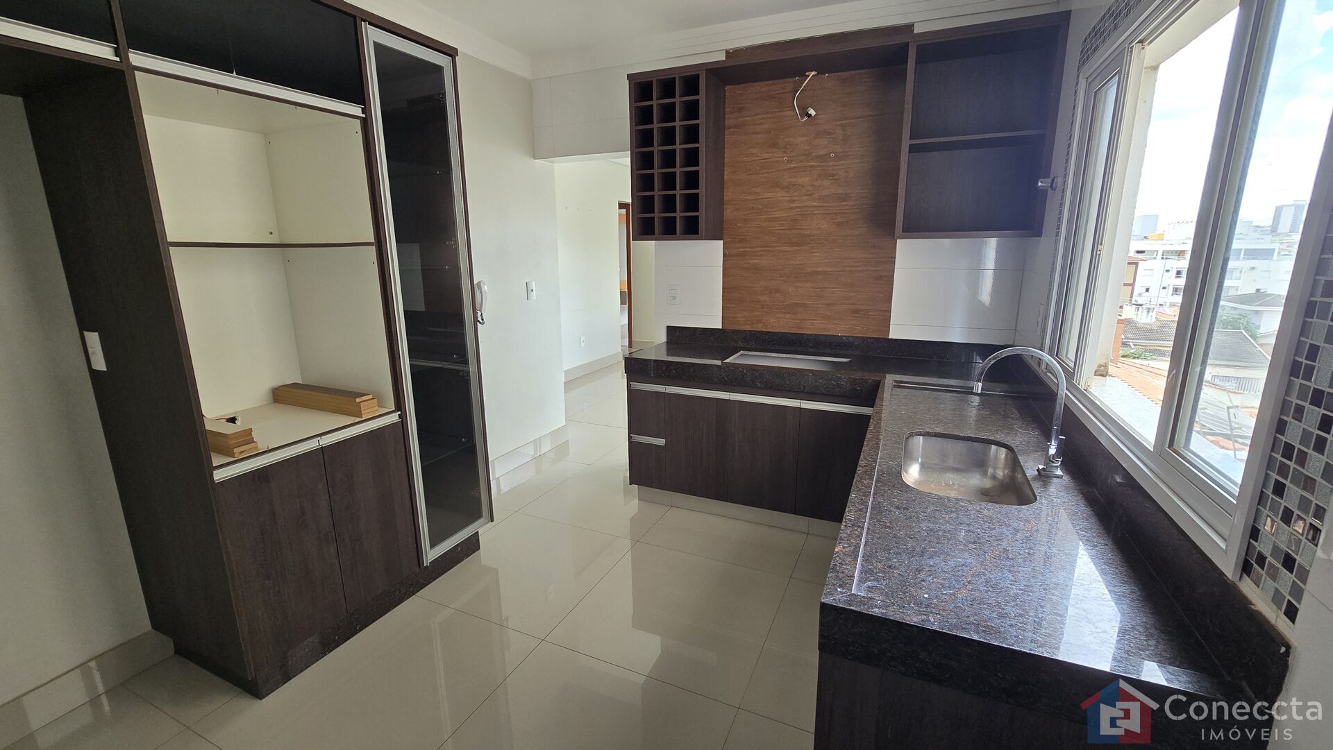 Apartamento à venda com 3 quartos, 90m² - Foto 2