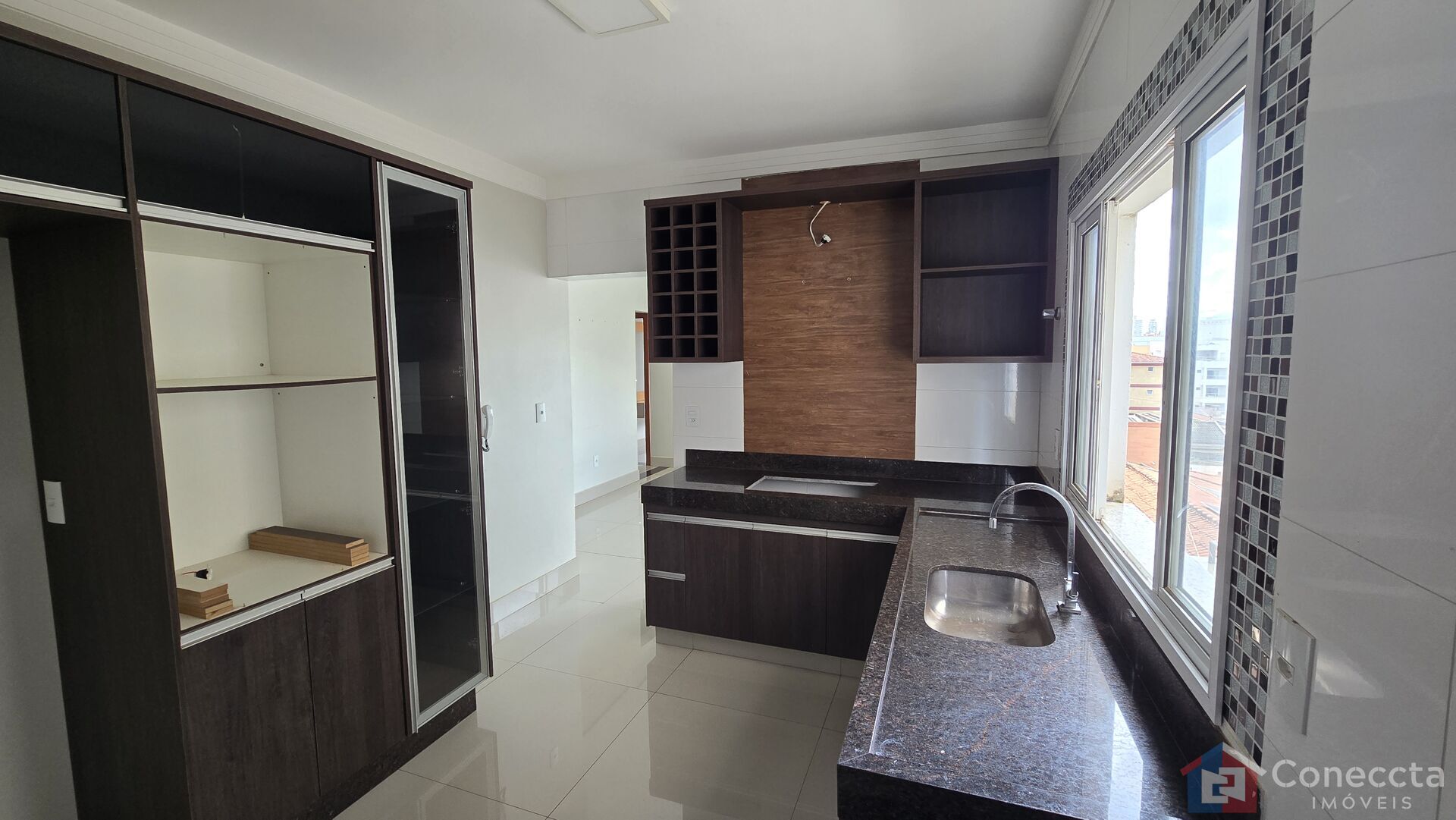 Apartamento à venda com 3 quartos, 90m² - Foto 3