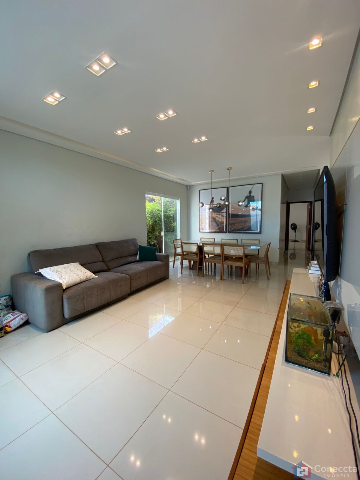 Casa à venda com 3 quartos, 222m² - Foto 13