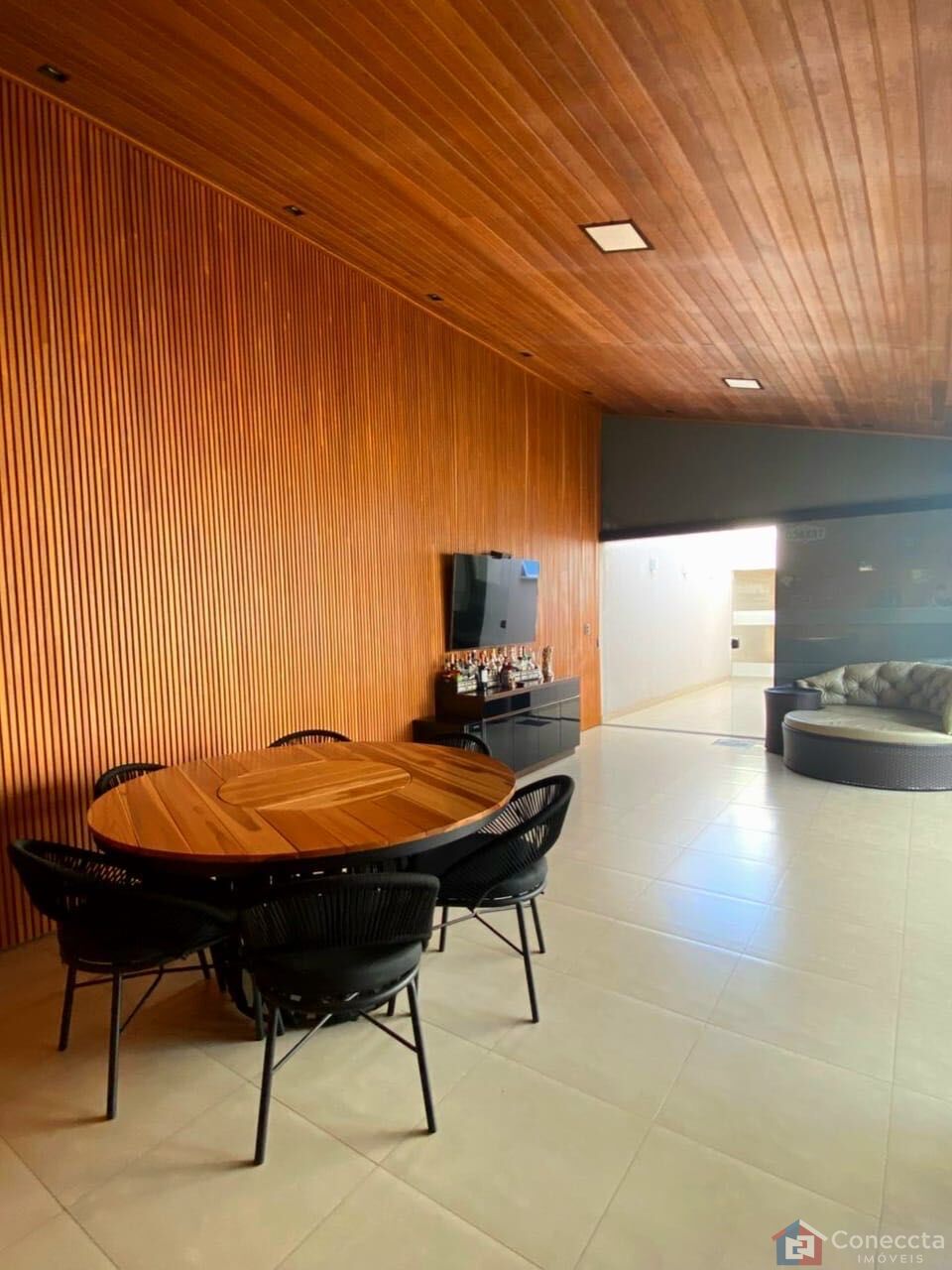 Casa à venda com 3 quartos, 222m² - Foto 6