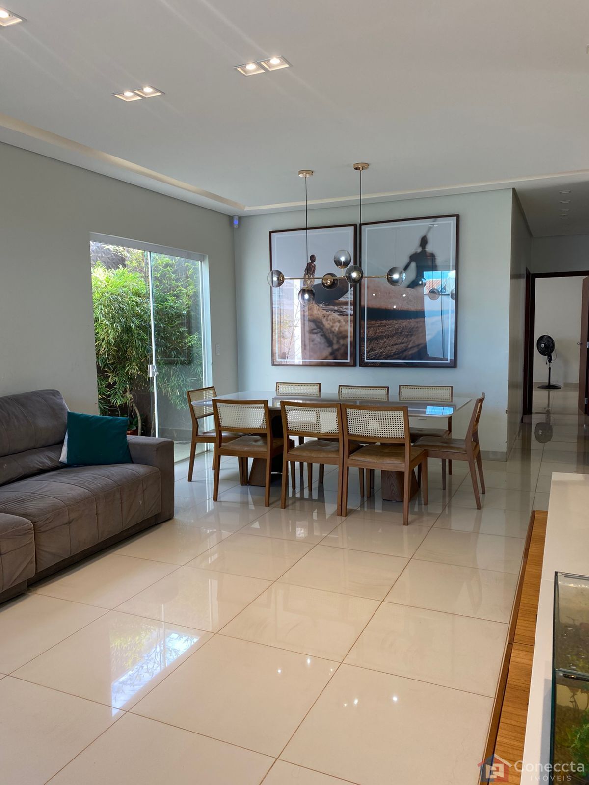 Casa à venda com 3 quartos, 222m² - Foto 14