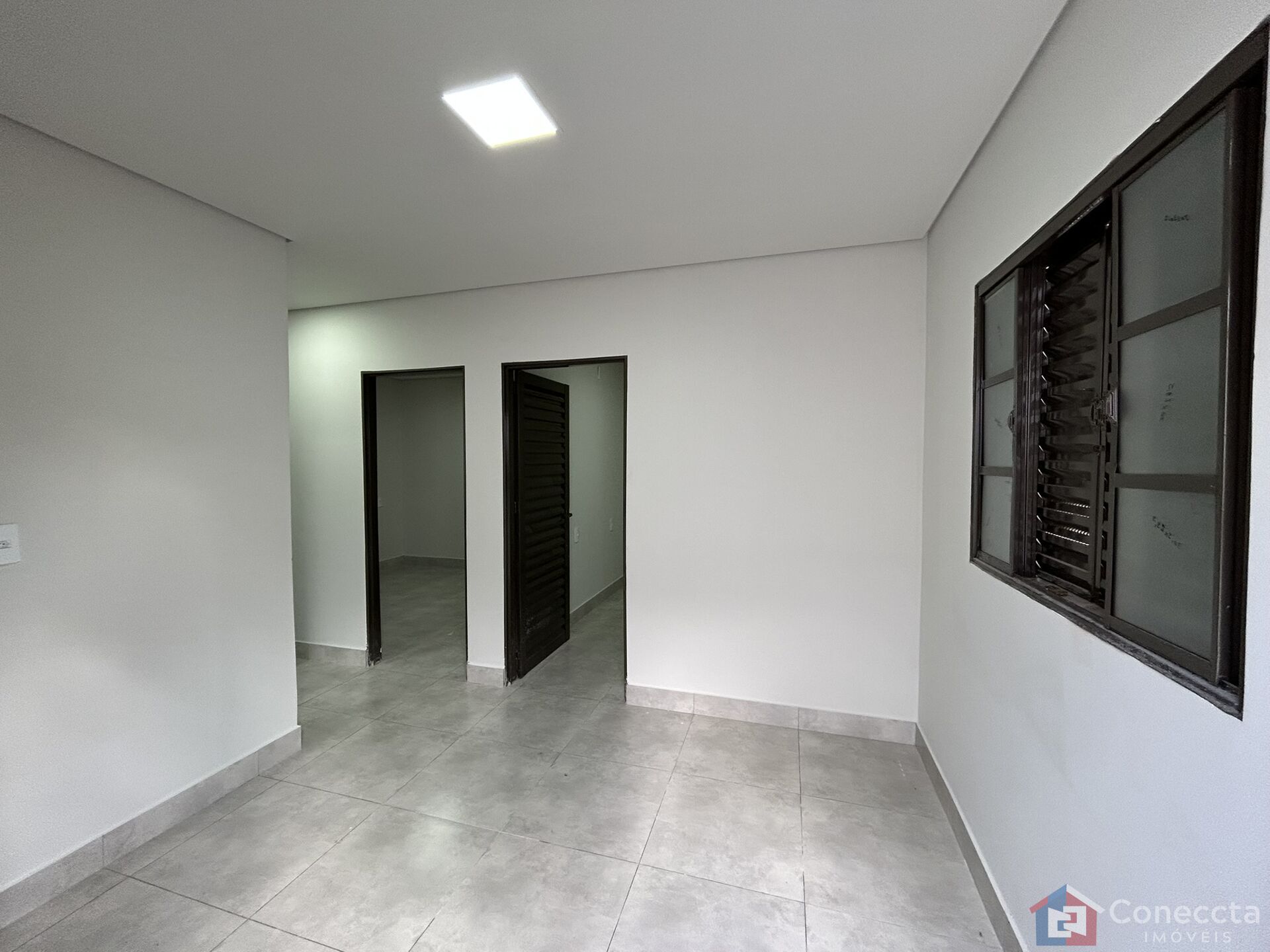 Casa à venda com 3 quartos, 72m² - Foto 5