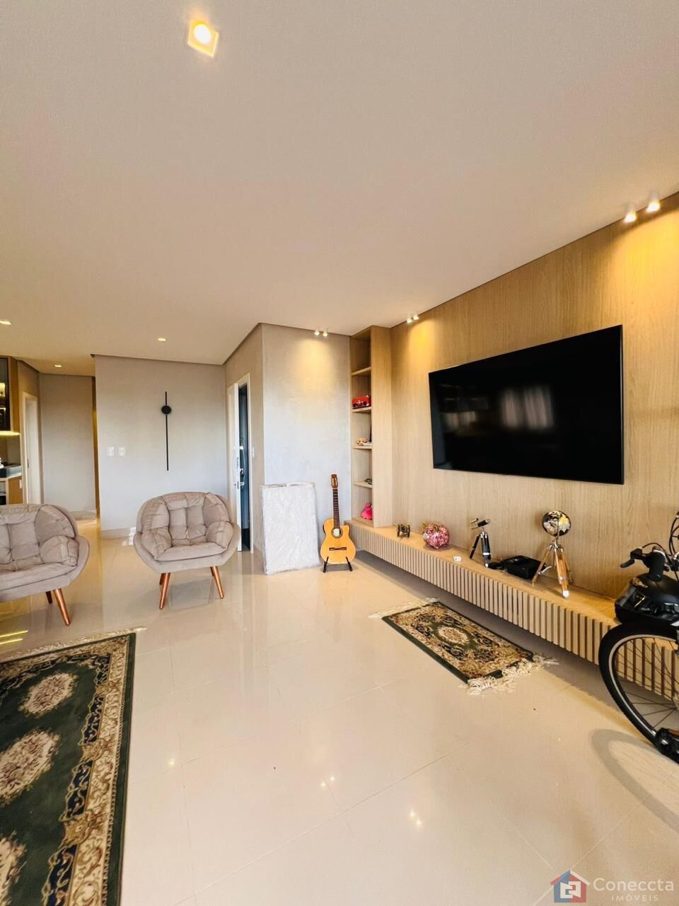 Apartamento à venda com 3 quartos, 177m² - Foto 3