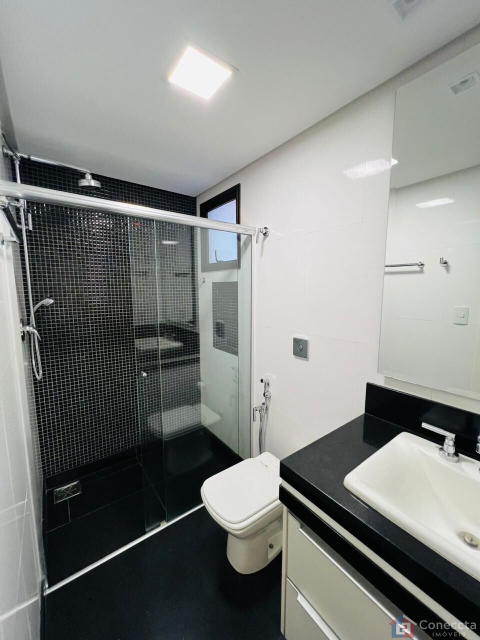 Apartamento à venda com 3 quartos, 177m² - Foto 11