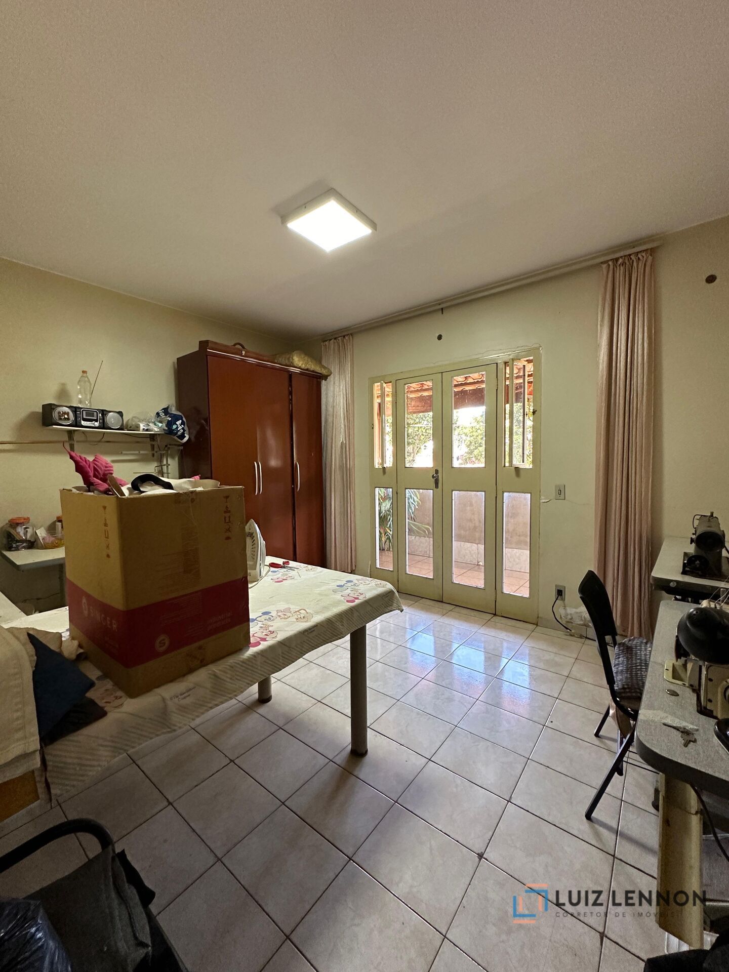 Casa à venda com 5 quartos, 340m² - Foto 33