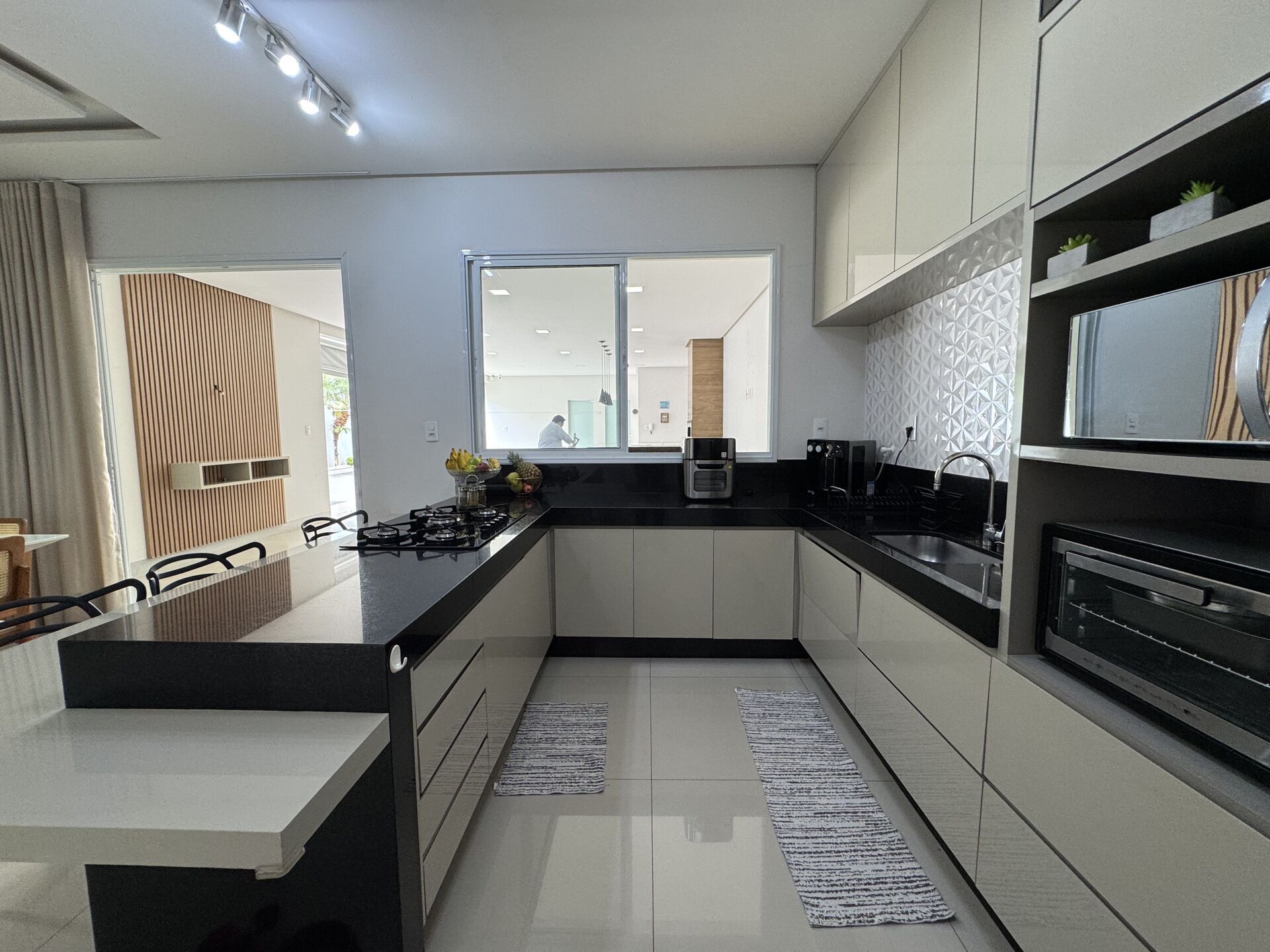 Casa, 3 quartos, 243 m² - Foto 9