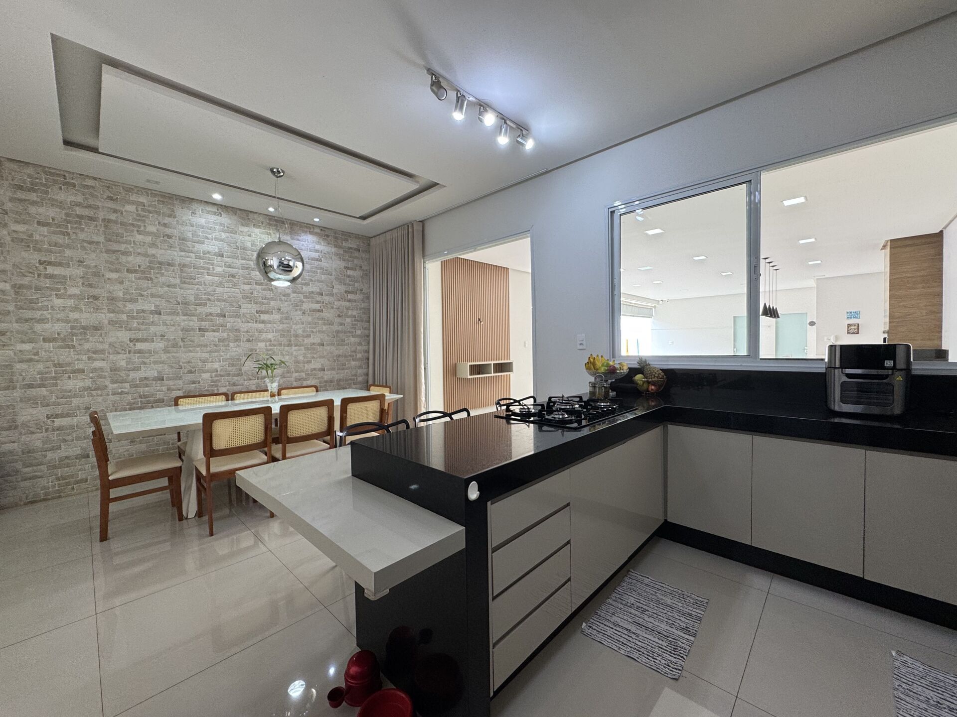 Casa, 3 quartos, 243 m² - Foto 13