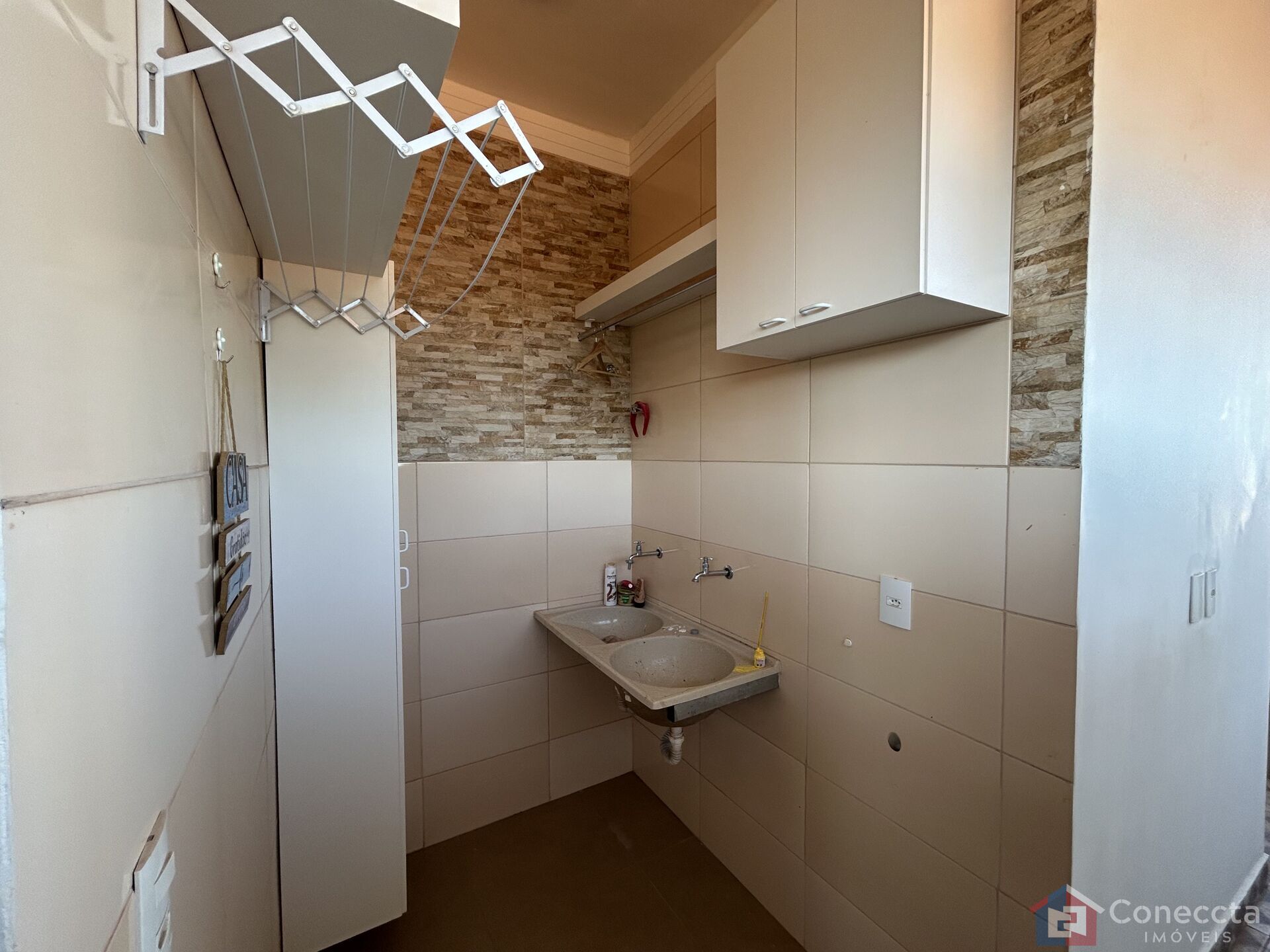 Casa à venda com 3 quartos, 222m² - Foto 20