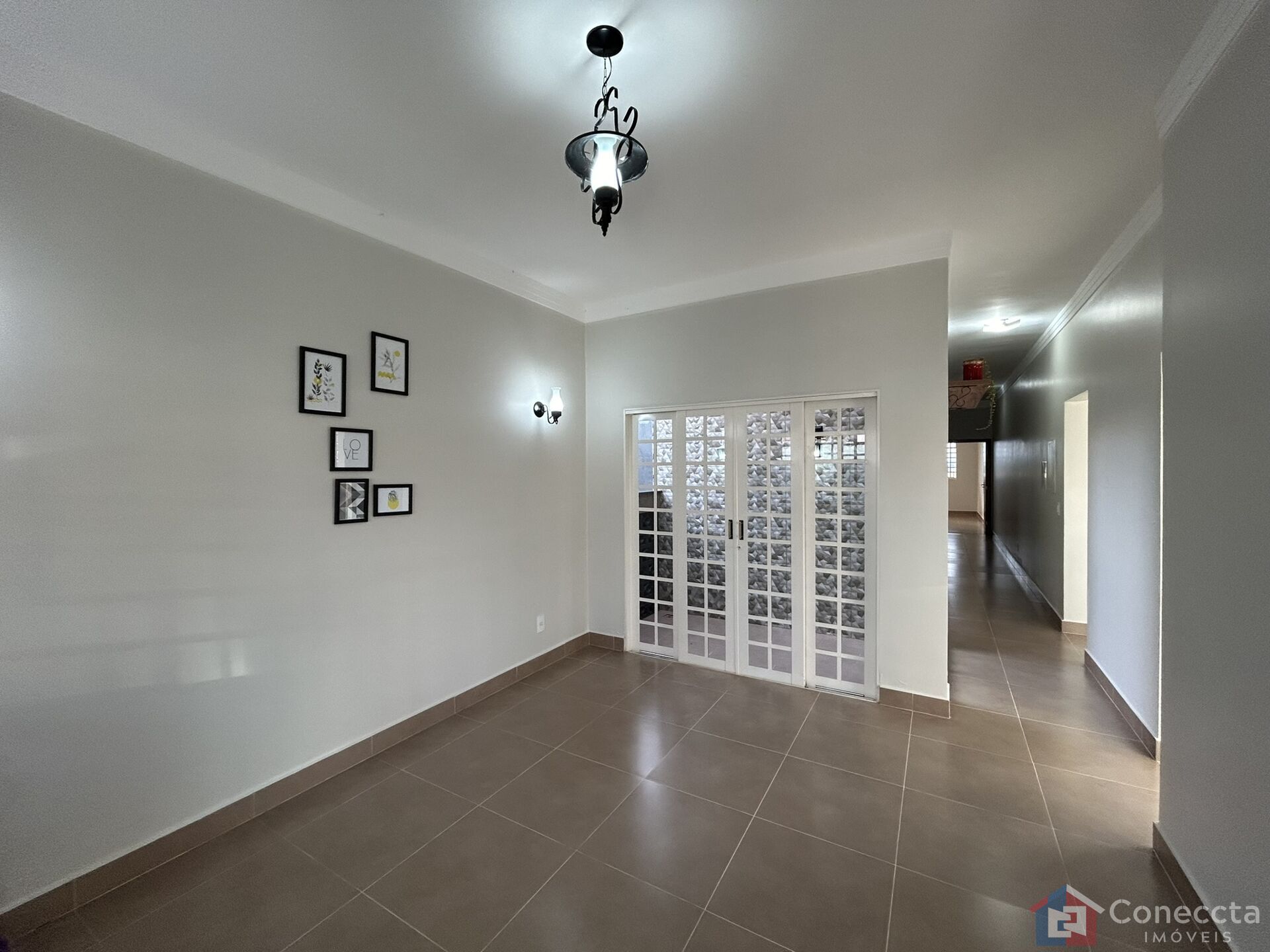 Casa à venda com 3 quartos, 222m² - Foto 5