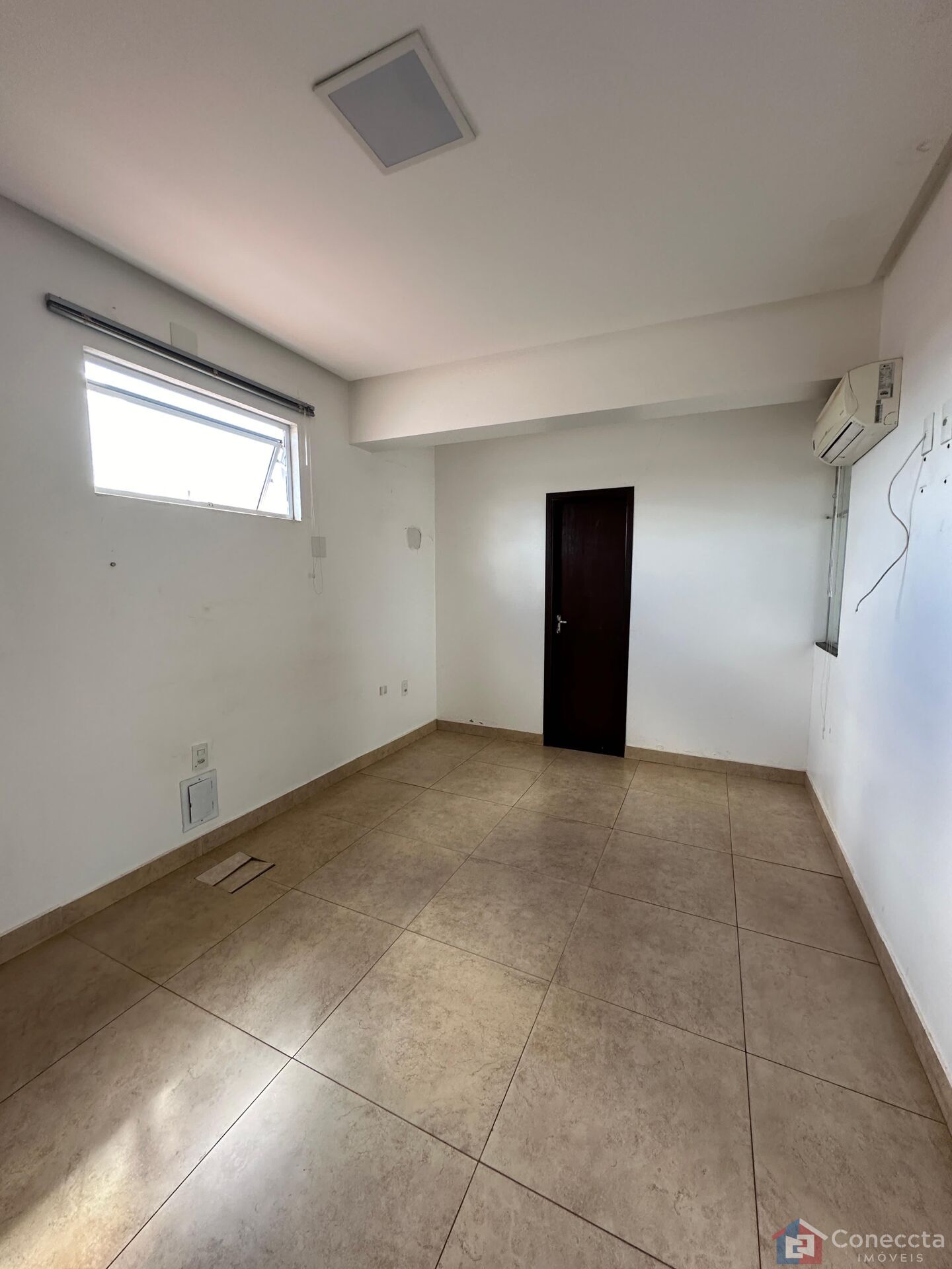 Casa à venda com 5 quartos, 200m² - Foto 20