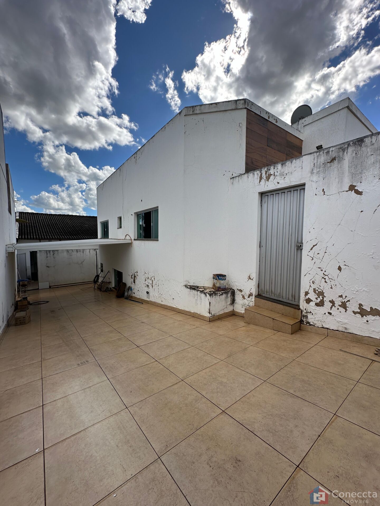 Casa à venda com 5 quartos, 200m² - Foto 14