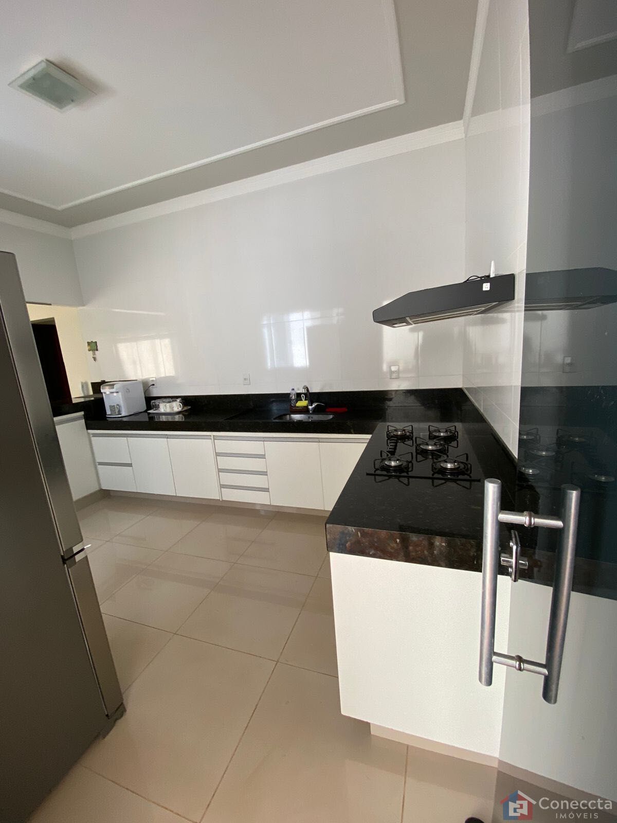 Casa à venda com 3 quartos, 175m² - Foto 3