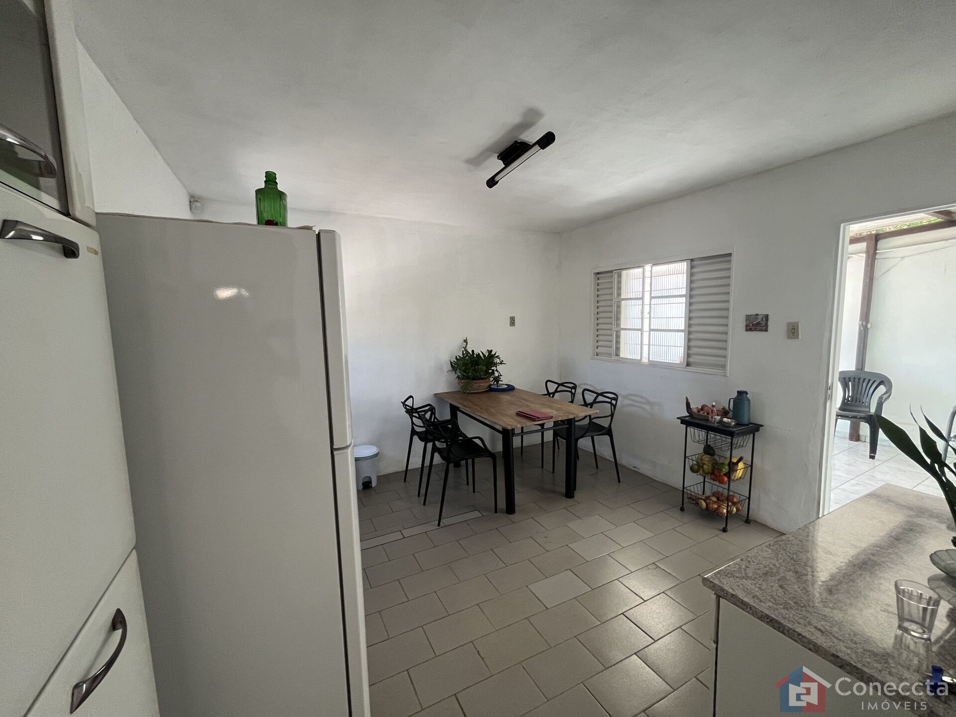 Casa à venda com 2 quartos, 167m² - Foto 8