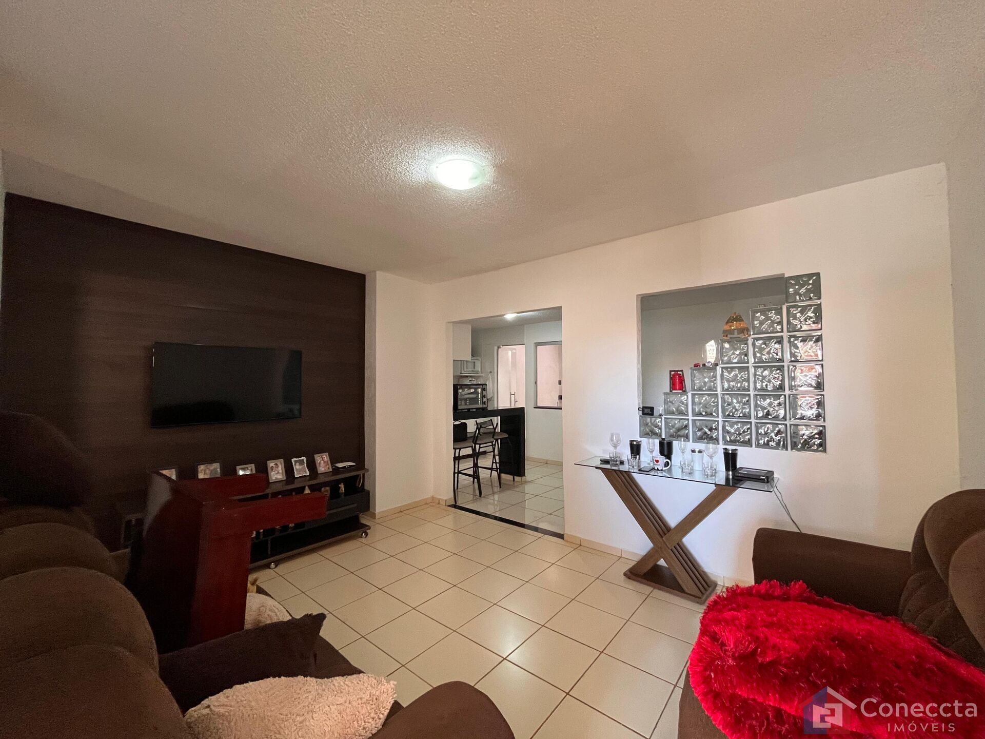 Casa à venda com 3 quartos, 126m² - Foto 1