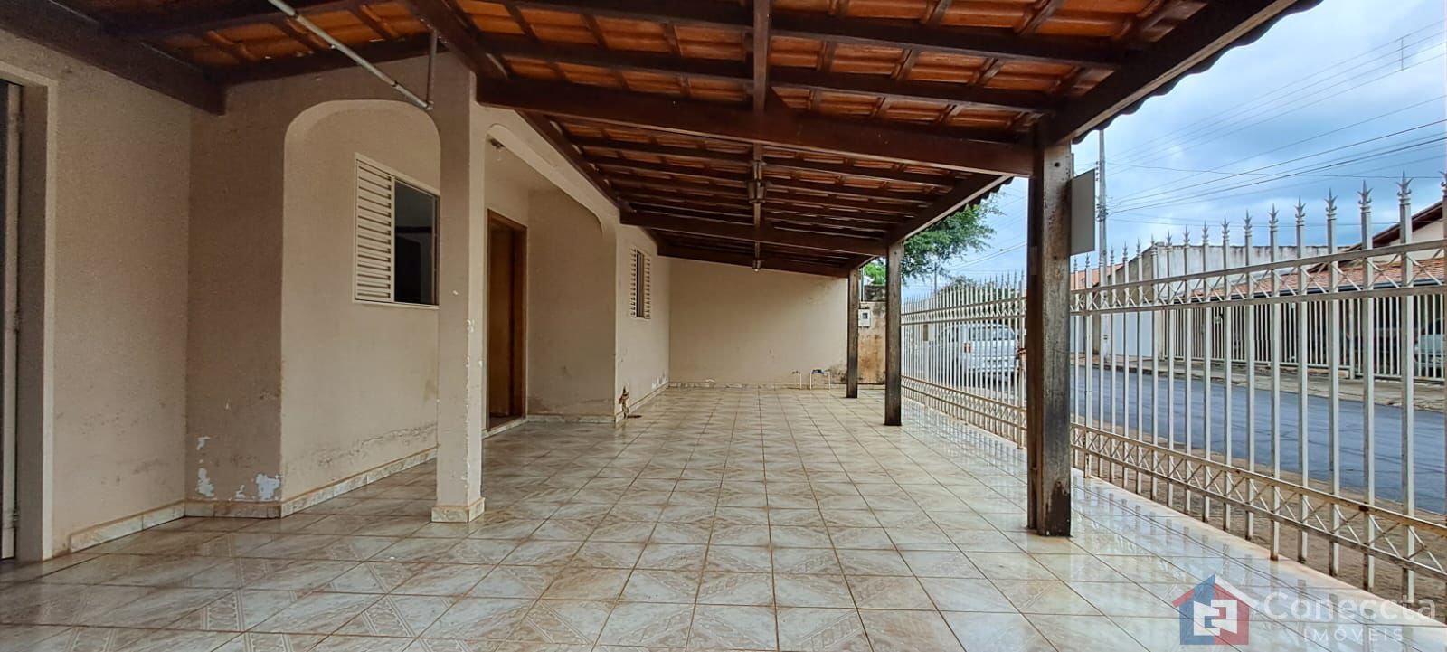 Casa à venda com 3 quartos, 300m² - Foto 4