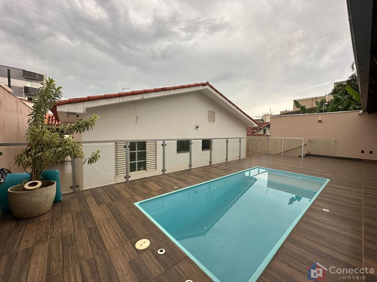 Casa, 3 quartos, 190 m² - Foto 1