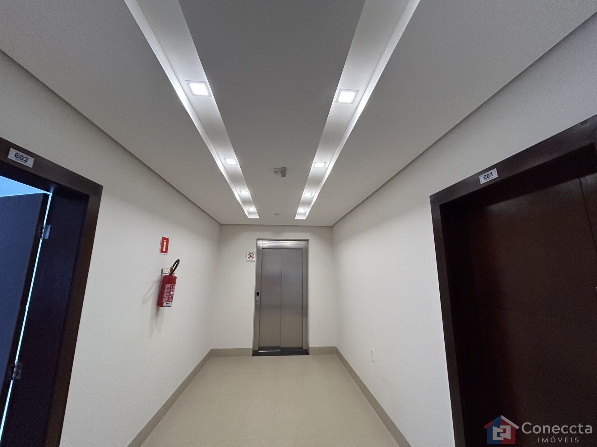 Apartamento à venda com 3 quartos, 100m² - Foto 20