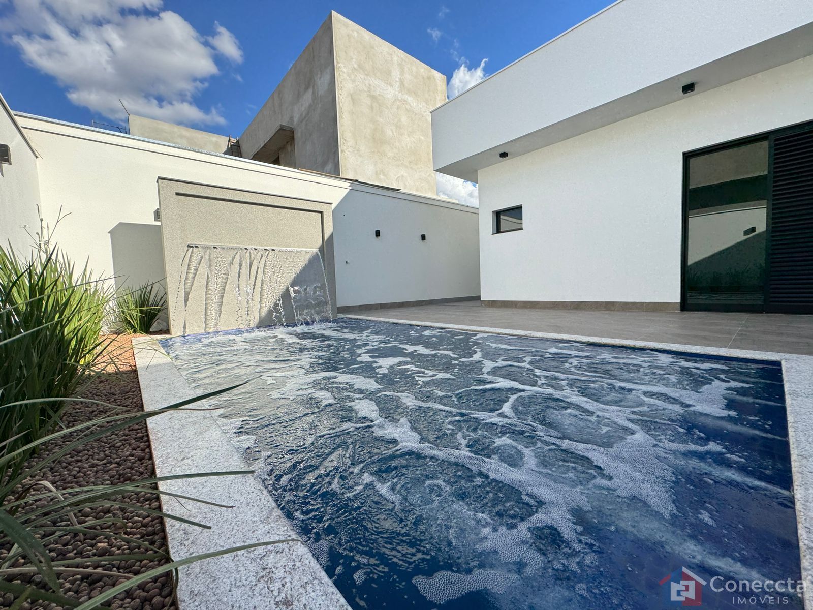 Casa, 3 quartos, 215 m² - Foto 2