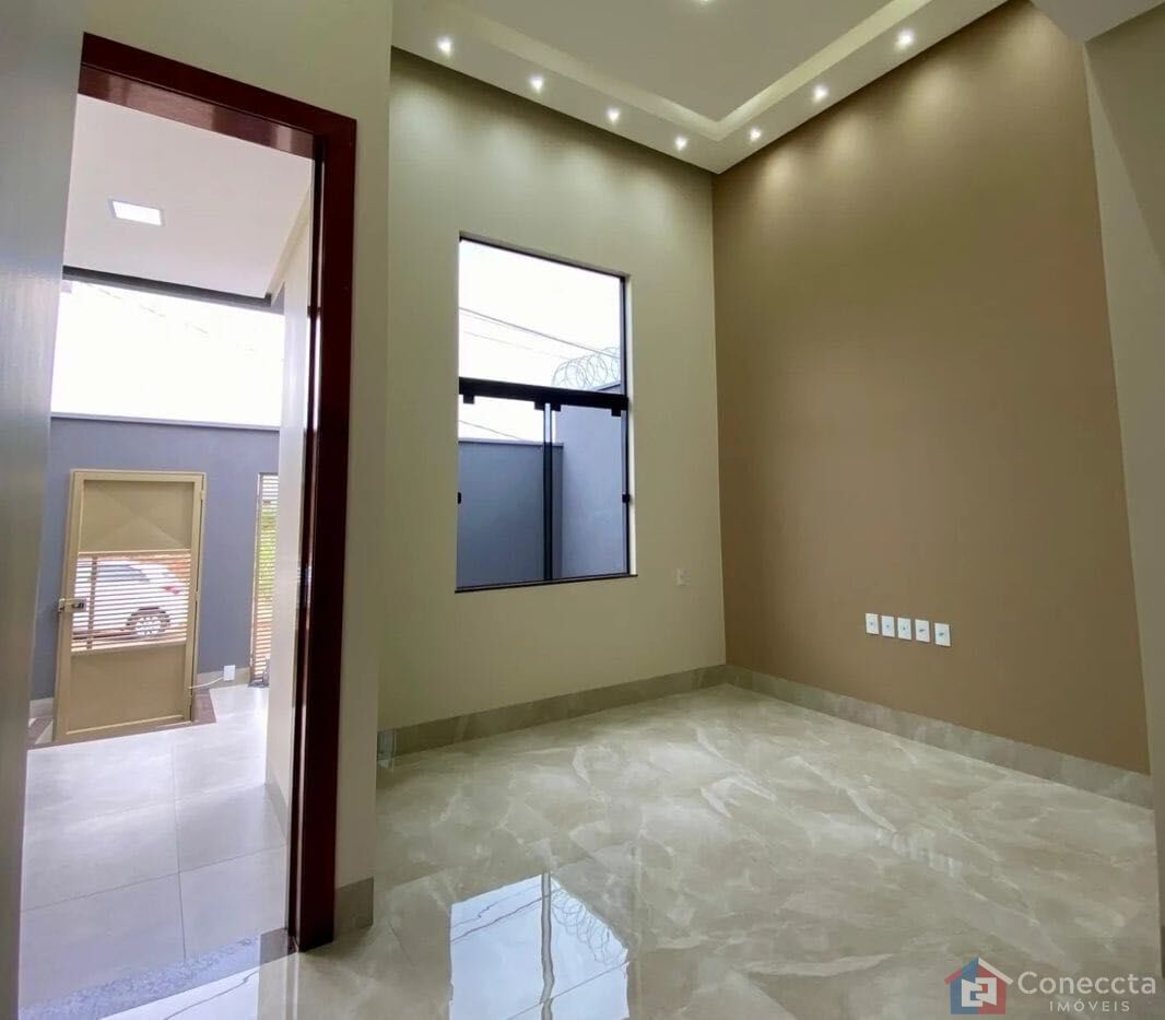 Casa à venda com 3 quartos, 147m² - Foto 2