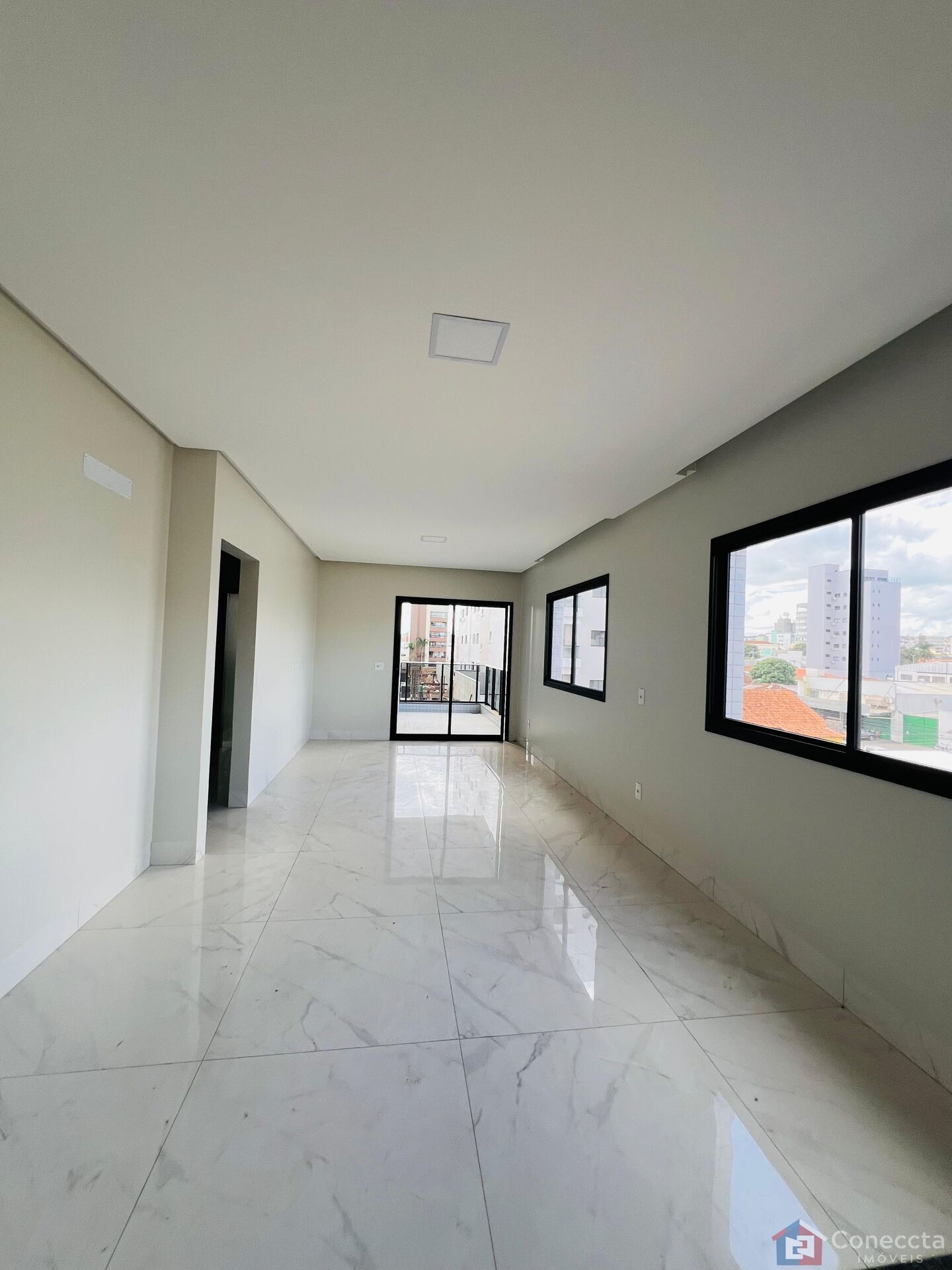 Apartamento à venda com 3 quartos, 127m² - Foto 7
