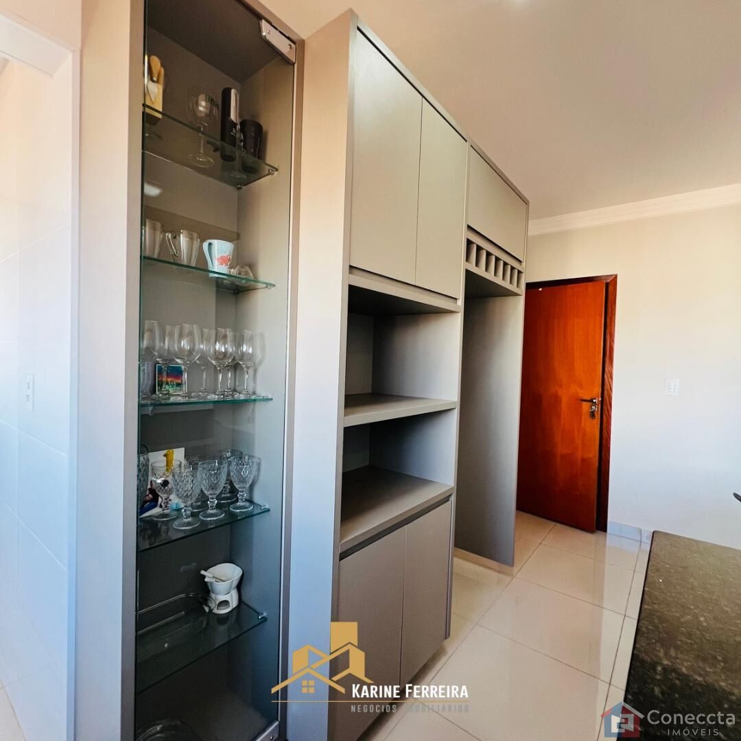 Apartamento à venda com 2 quartos, 69m² - Foto 2