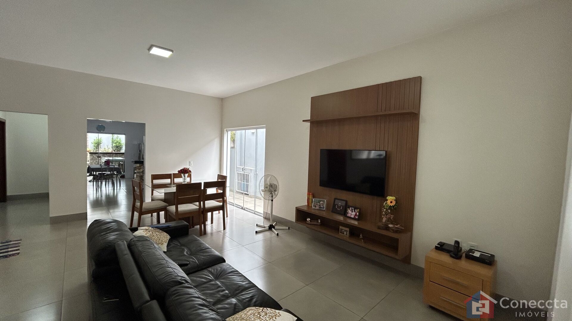 Casa à venda com 3 quartos, 227m² - Foto 5