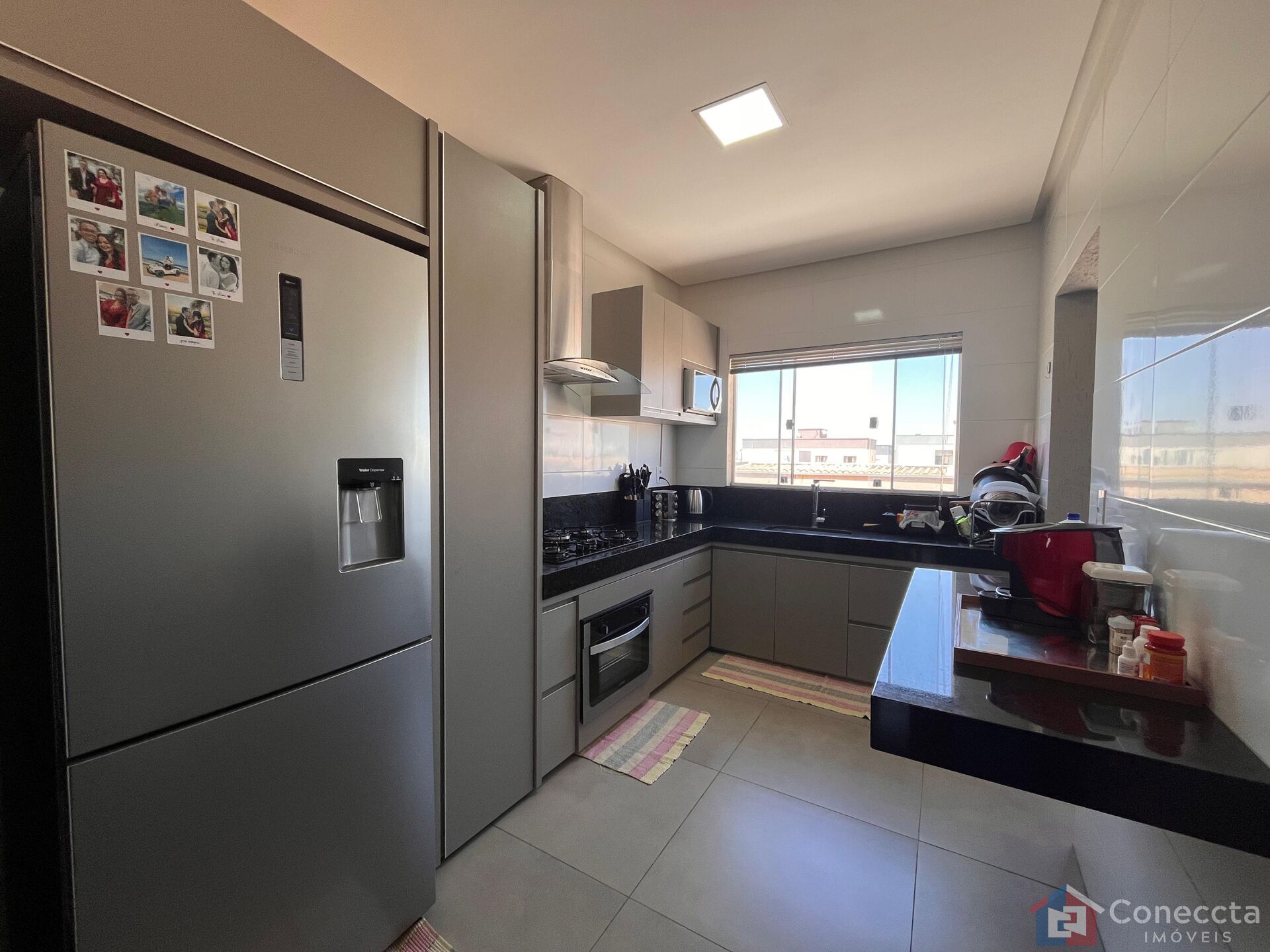 Apartamento à venda com 2 quartos, 62m² - Foto 2